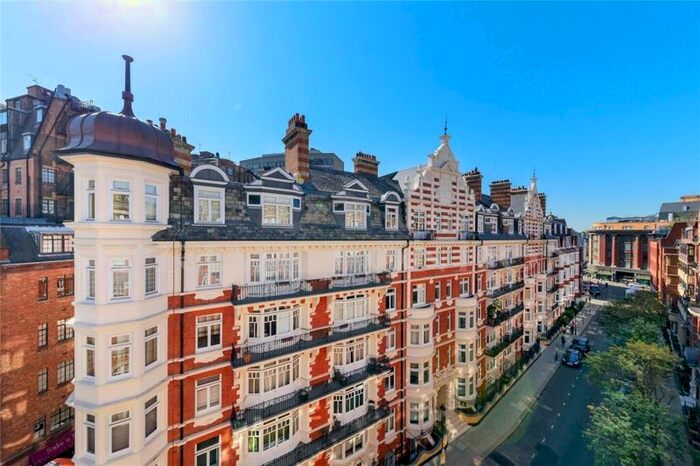 5 Bedroom Flat To Rent In Lincoln House, Basil Street, Knightsbridge, SW3