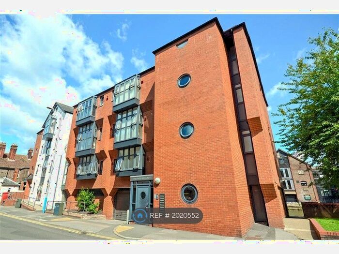 2 Bedroom Flat To Rent In Medway Wharf Road, Tonbridge, TN9