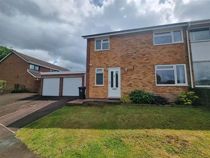 3 Bedroom Property To Rent In Perch Drive, Mile End, Coleford, GL16
