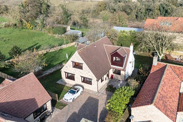 5 Bedroom Detached House For Sale In Pinfold Lane, Kirk Smeaton, WF8