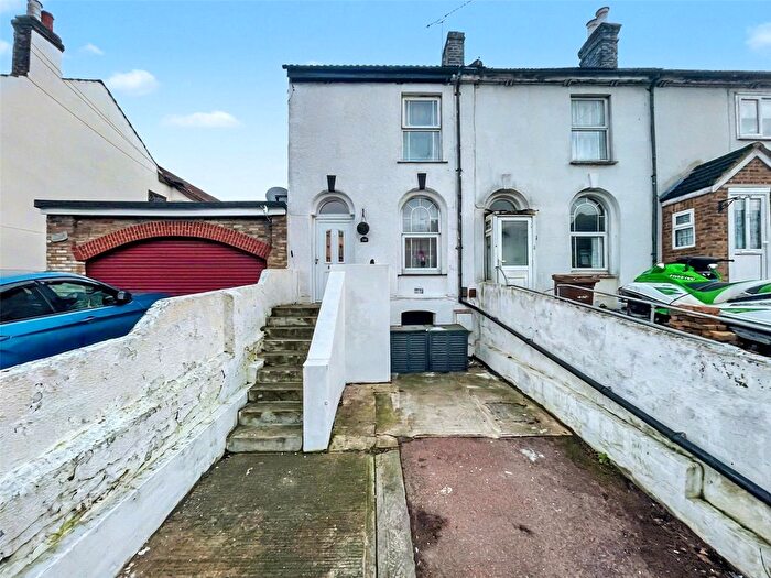 2 Bedroom Terraced House For Sale In Gillingham Road, Gillingham, Kent, ME7