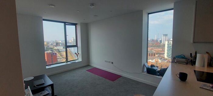 2 Bedroom Flat To Rent In Wharf End, Trafford Park, Manchester, M17