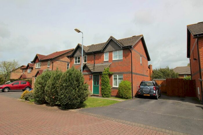 2 Bedroom Semi-Detached House To Rent In Worsted Close, Trowbridge, BA14