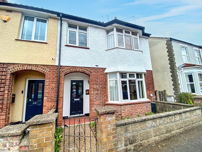 3 Bedroom Semi-Detached House For Sale In King's Lynn, Norfolk, PE30