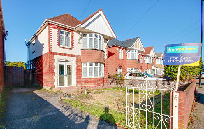 3 Bedroom Detached House For Sale In Sholing! Large Rear Garden! No Forward Chain! Huge Potential!, SO19