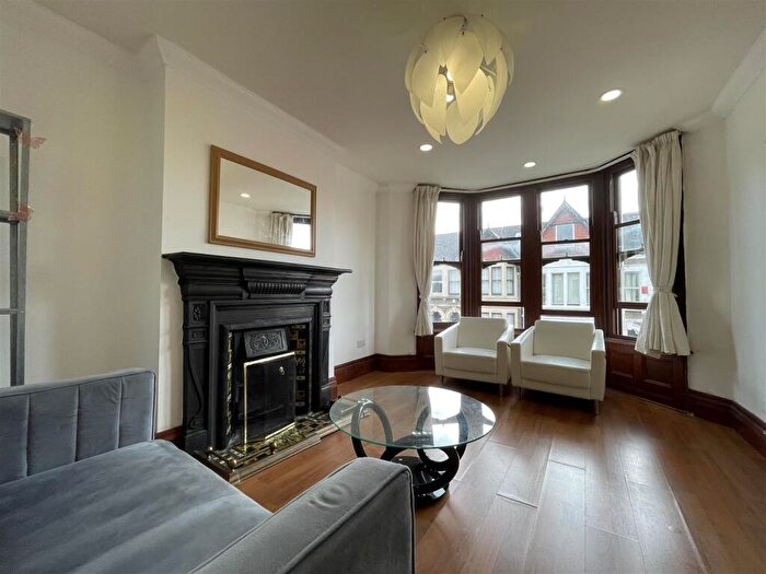 1 Bedroom Apartment To Rent In Pen-Y-Lan Place, Cardiff, CF23