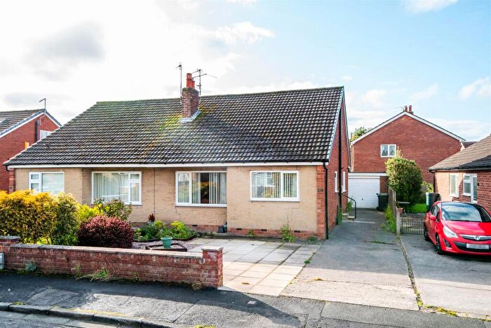 2 Bedroom Semi-Detached Bungalow For Sale In Brookdale, New Longton, Preston, PR4