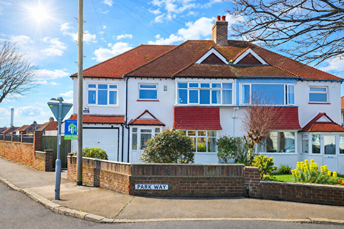 4 Bedroom Semi Detached House For Sale In The Crescent, Southwick, BN42