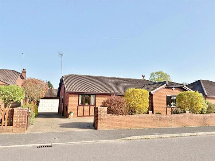 3 Bedroom Bungalow For Sale In Home Farm Way, Verwood, BH31