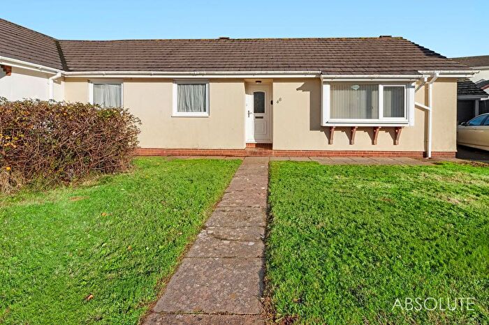 3 Bedroom Semi-Detached Bungalow For Sale In Bridle Close, Paignton, TQ4