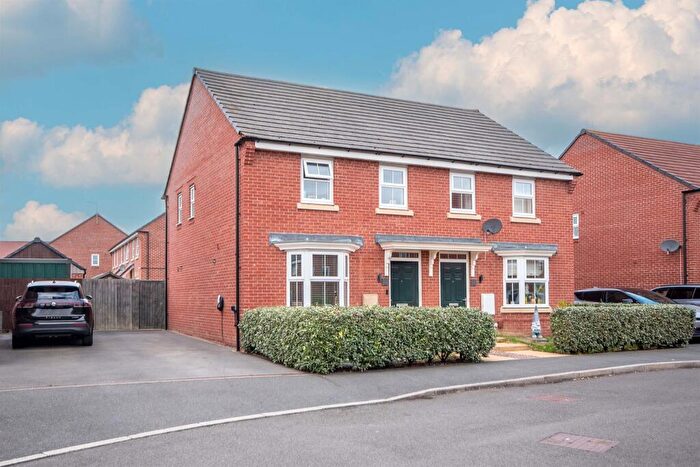 3 Bedroom Semi-Detached House For Sale In Kirby Street, Barton Seagrave, Kettering, NN15