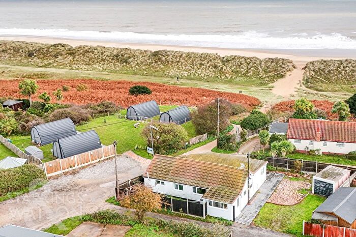 3 Bedroom Detached Bungalow For Sale In Four Acres Estate, Hemsby, Great Yarmouth, NR29