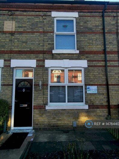 3 Bedroom Terraced House To Rent In Holdich Street, Peterborough, PE3