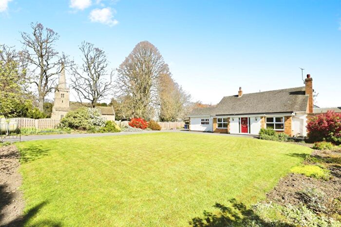 3 Bedroom Detached House For Sale In Church Lane, Marr, Doncaster, DN5