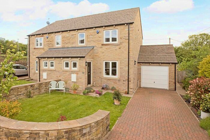 3 Bedroom Semi-Detached House For Sale In Moor View, Addingham, Ilkley, LS29