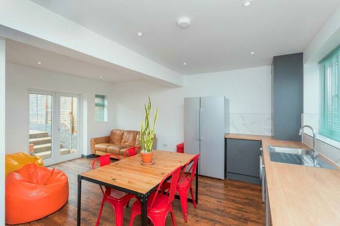 6 Bedroom Terraced House To Rent In Twyford Road, Brighton, BN1