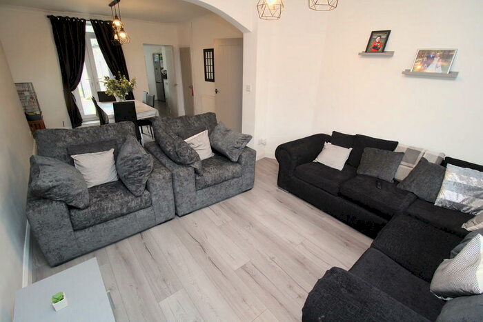 3 Bedroom Terraced House To Rent In Dunraven Street, Treorchy, CF42