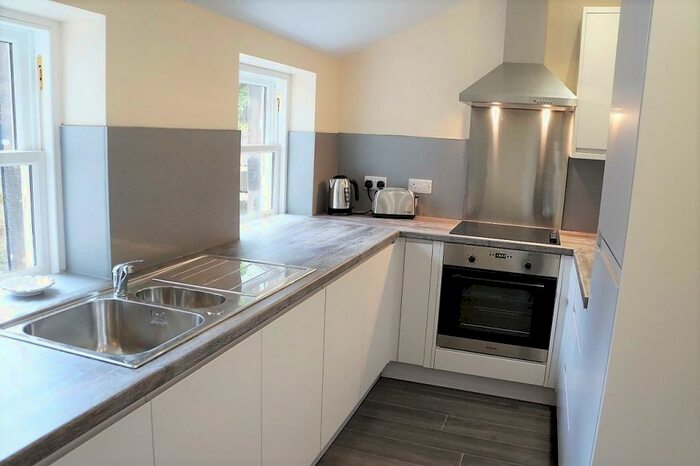 2 Bedroom Apartment To Rent In South Fort Street, Edinburgh, EH6