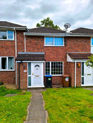 2 Bedroom Terraced House To Rent In Grovebury Dell, Kingsthorpe, Northampton, NN2