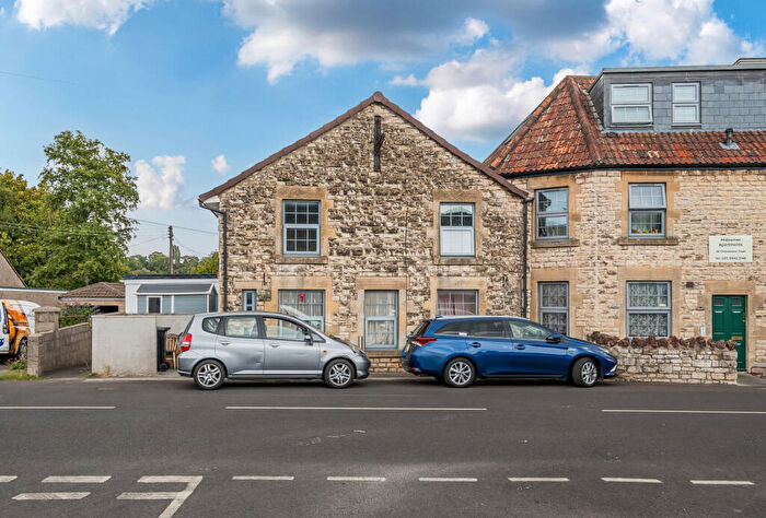 1 Bedroom Apartment For Sale In Chilcompton Road, Midsomer Norton, Radstock, Somerset, BA3
