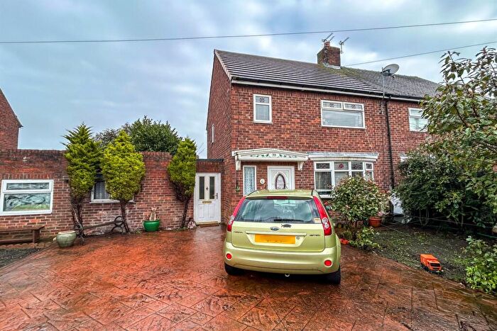 2 Bedroom Semi Detached House For Sale In Vicarage Road, Silksworth, SR3