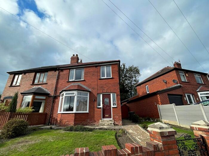 3 Bedroom Semi-Detached House To Rent In Burley Hill Drive, Burley, Leeds, LS4