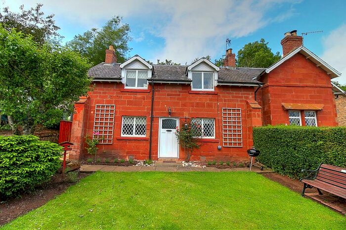 2 Bedroom Semi-Detached House For Sale In Ballindean, Inchture, Perth, PH14