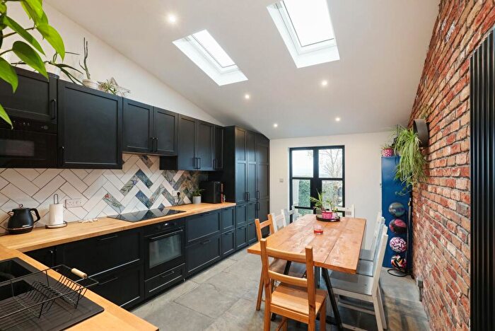 3 Bedroom Cottage For Sale In Parkfield Rank, Pucklechurch, BS16