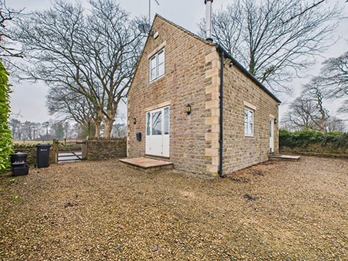 2 Bedroom Cottage To Rent In Birdlip, Gloucester, GL4