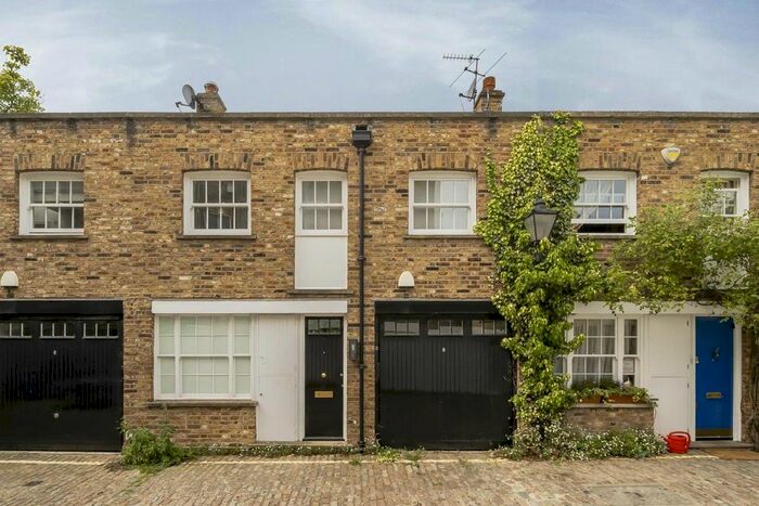 2 Bedroom Property To Rent In Abercorn Close, London, NW8