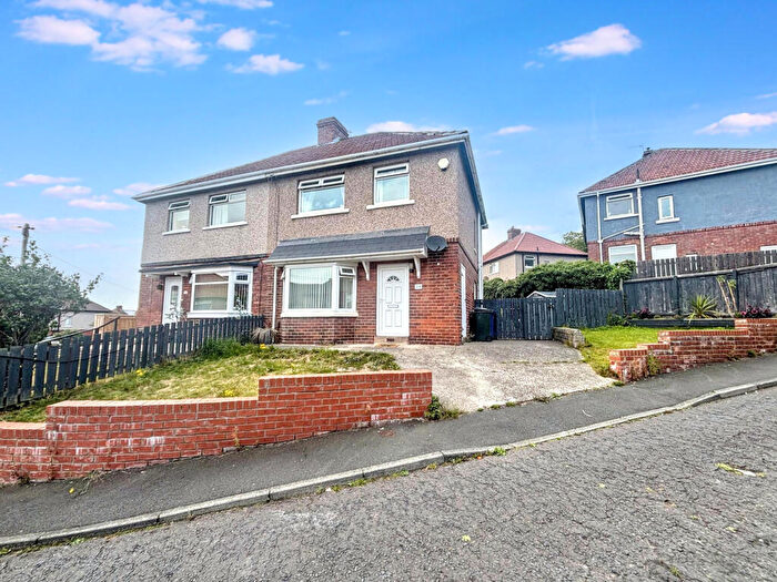 3 Bedroom Semi-Detached House For Sale In Benwell Grange Avenue, Newcastle Upon Tyne, Tyne And Wear, NE15