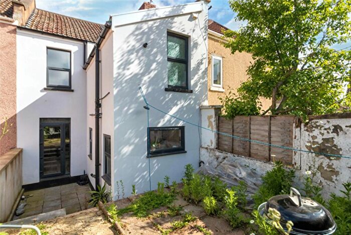2 Bedroom Terraced House For Sale In Brighton Terrace, Bedminster, Bristol, BS3