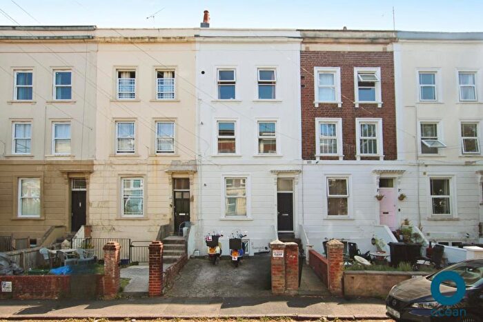 1 Bedroom Flat To Rent In Albert Park - Montpelier, BS6