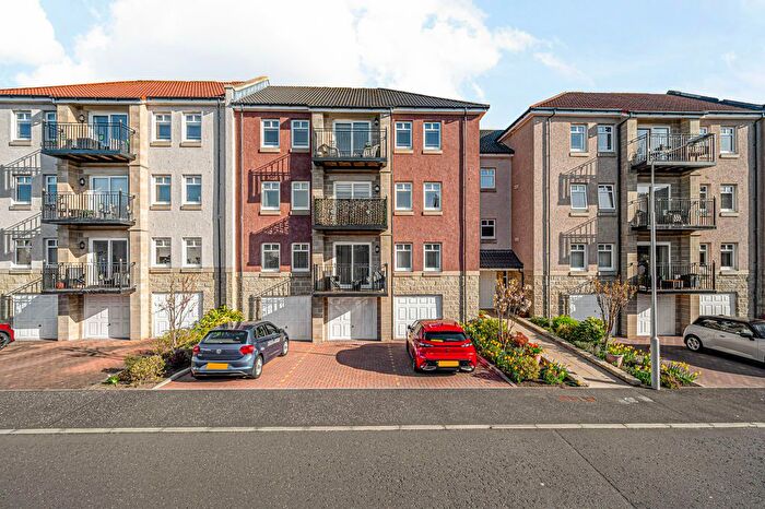 2 Bedroom Flat For Sale In Caledonia Road, Kirkcaldy, KY2