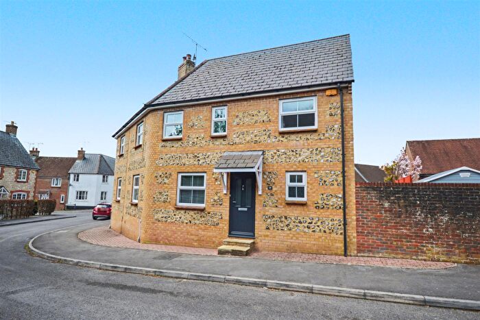 3 Bedroom Semi Detached House For Sale In Garland Crescent, Dorchester, DT1