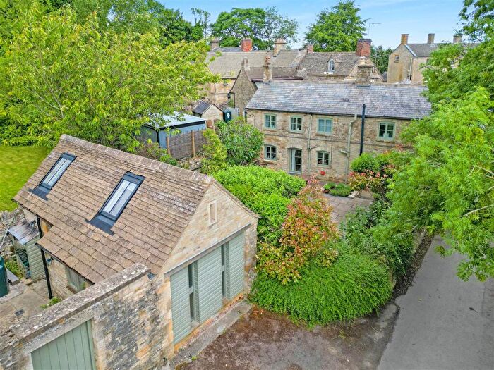4 Bedroom Cottage For Sale In Maugersbury, Gloucestershire, GL54