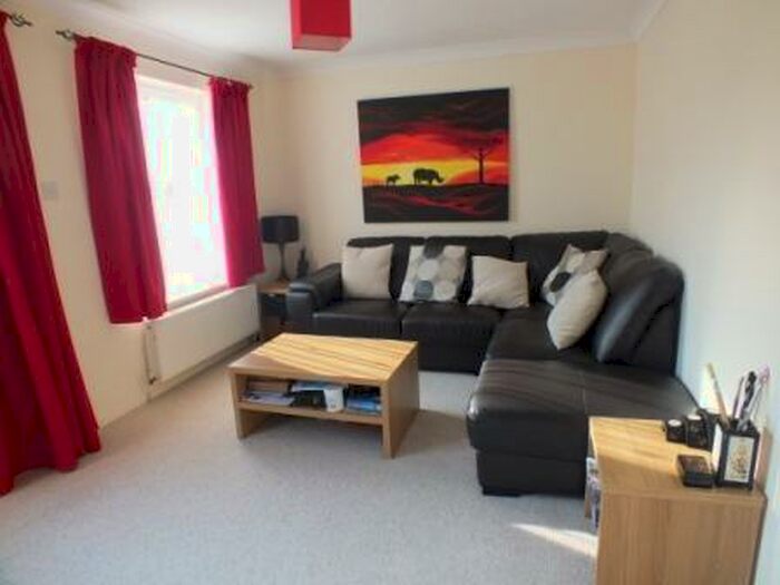 2 Bedroom Semi-Detached House To Rent In The Haven, Victoria Dock, Hull, HU9