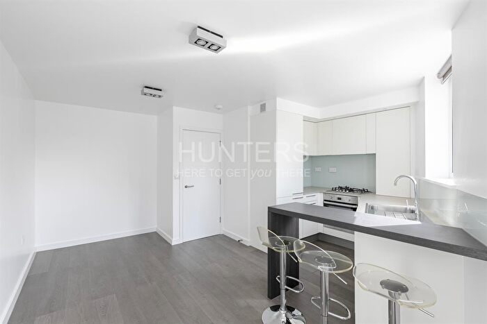 1 Bedroom Flat To Rent In St. Pauls Road, London, N1