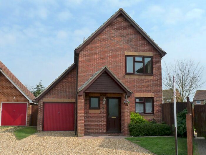 3 Bedroom Detached House To Rent In Kitchener Way, Shotley Gate, Ipswich, IP9