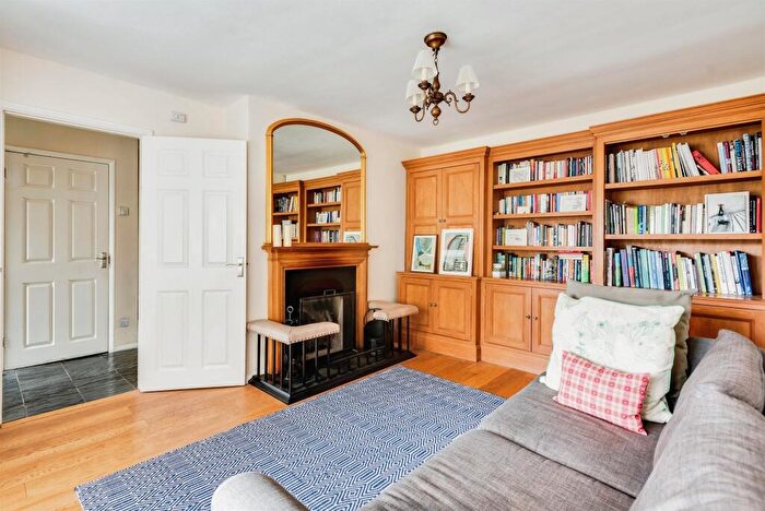 4 Bedroom House To Rent In Quaker Lane, Warborough, Wallingford, OX10