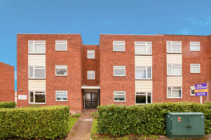 1 Bedroom Apartment To Rent In Worplesdon Road, Guildford, GU2