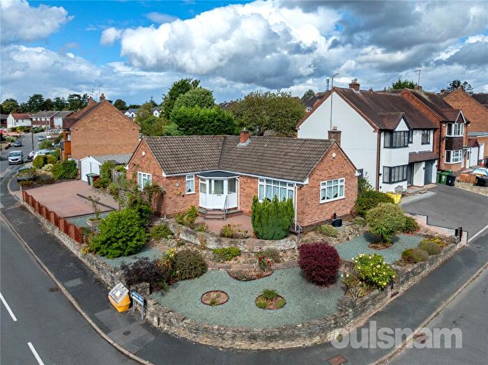 3 Bedroom Bungalow For Sale In Byron Road, Headless Cross, Redditch, Worcestershire, B97