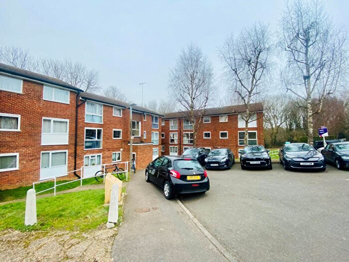 2 Bedroom Flat To Rent In Aston View, Hemel Hempstead, HP2