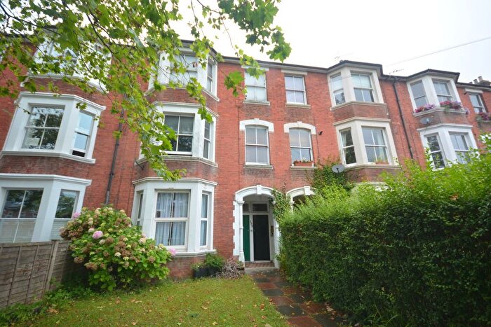 2 Bedroom Flat To Rent In St. Johns Road, Tunbridge Wells, TN4