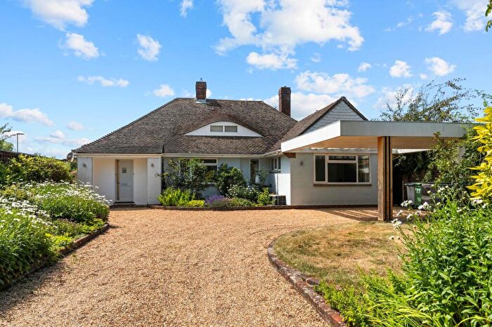 3 Bedroom Detached House For Sale In The Bramblings, Rustington, BN16