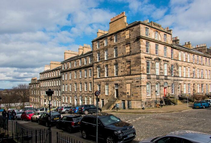 2 Bedroom Flat To Rent In Dundonald Street, New Town, Edinburgh, EH3
