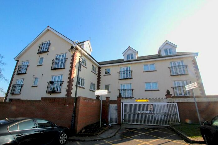 2 Bedroom Flat To Rent In Mckennas View, Hill Street, Prescot, L34
