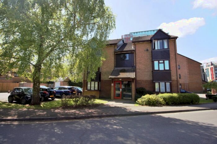 Studio To Rent In Pasteur Close, London, Greater, NW9