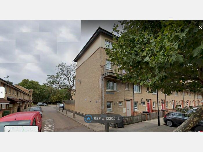 3 Bedroom Flat To Rent In Alexandra Street, London, SE14