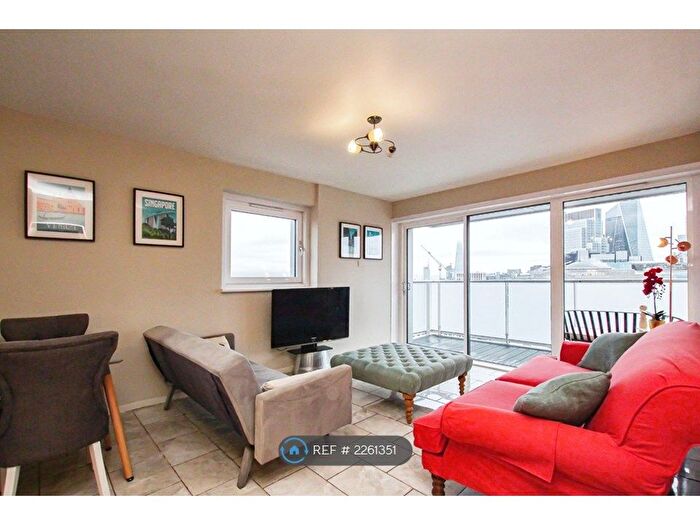 2 Bedroom Flat To Rent In Denning Point, London, E1